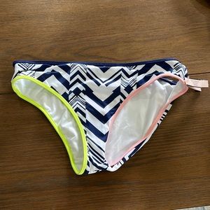 NWT Victoria’s Secret swim navy and white hipster bikini bottom